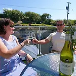 The Gaslight Self Catering Donegal Bed & Breakfast Rossnowlagh