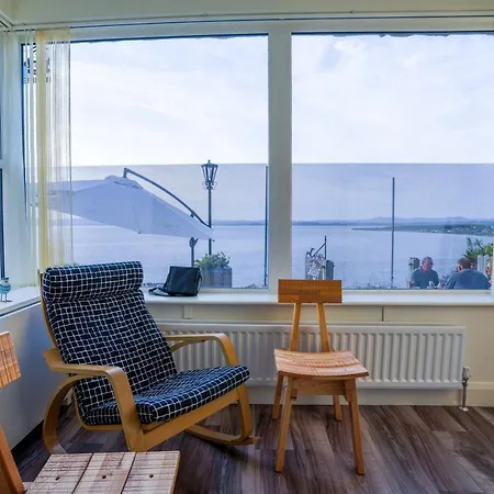 The Gaslight Self Catering Donegal * Rossnowlagh