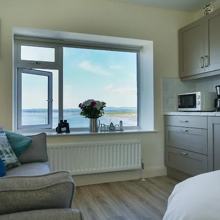 The Gaslight Self Catering Donegal * روسنوولاغ