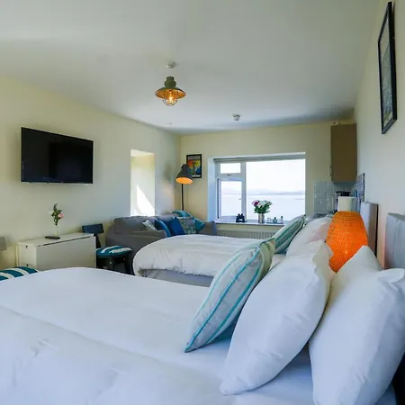The Gaslight Inn Self Catering Holiday Apartments Rossnowlagh Donegal *