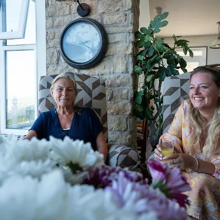 The Gaslight Self Catering Donegal Bed & Breakfast Rossnowlagh