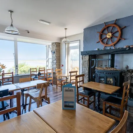The Gaslight Self Catering Donegal Bed & Breakfast *
